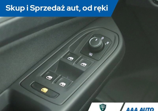 Volkswagen Golf cena 80000 przebieg: 69519, rok produkcji 2021 z Lipno małe 232